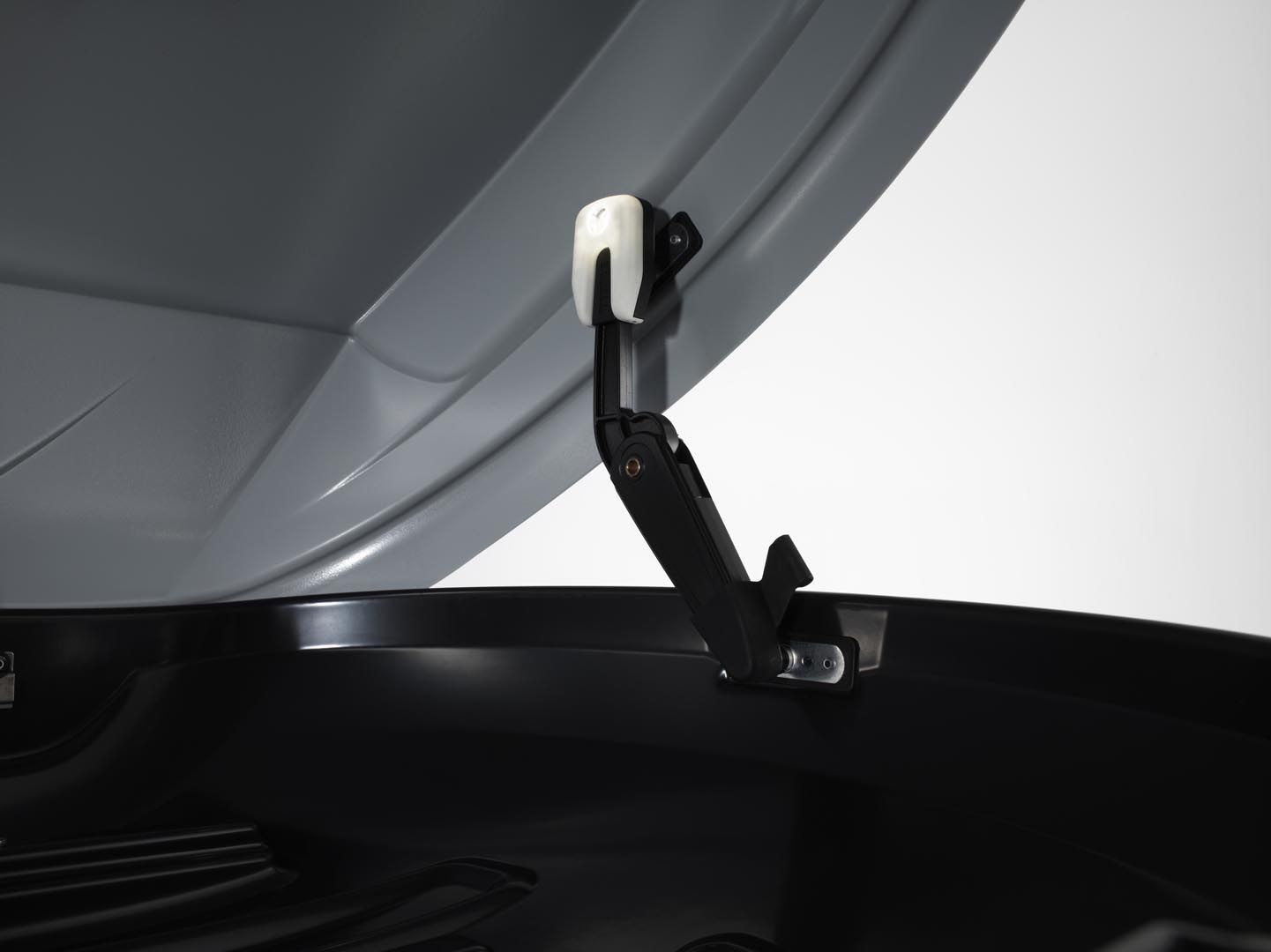 1180423 Ліхтарик в бокс Thule Box Light 695100 б/в