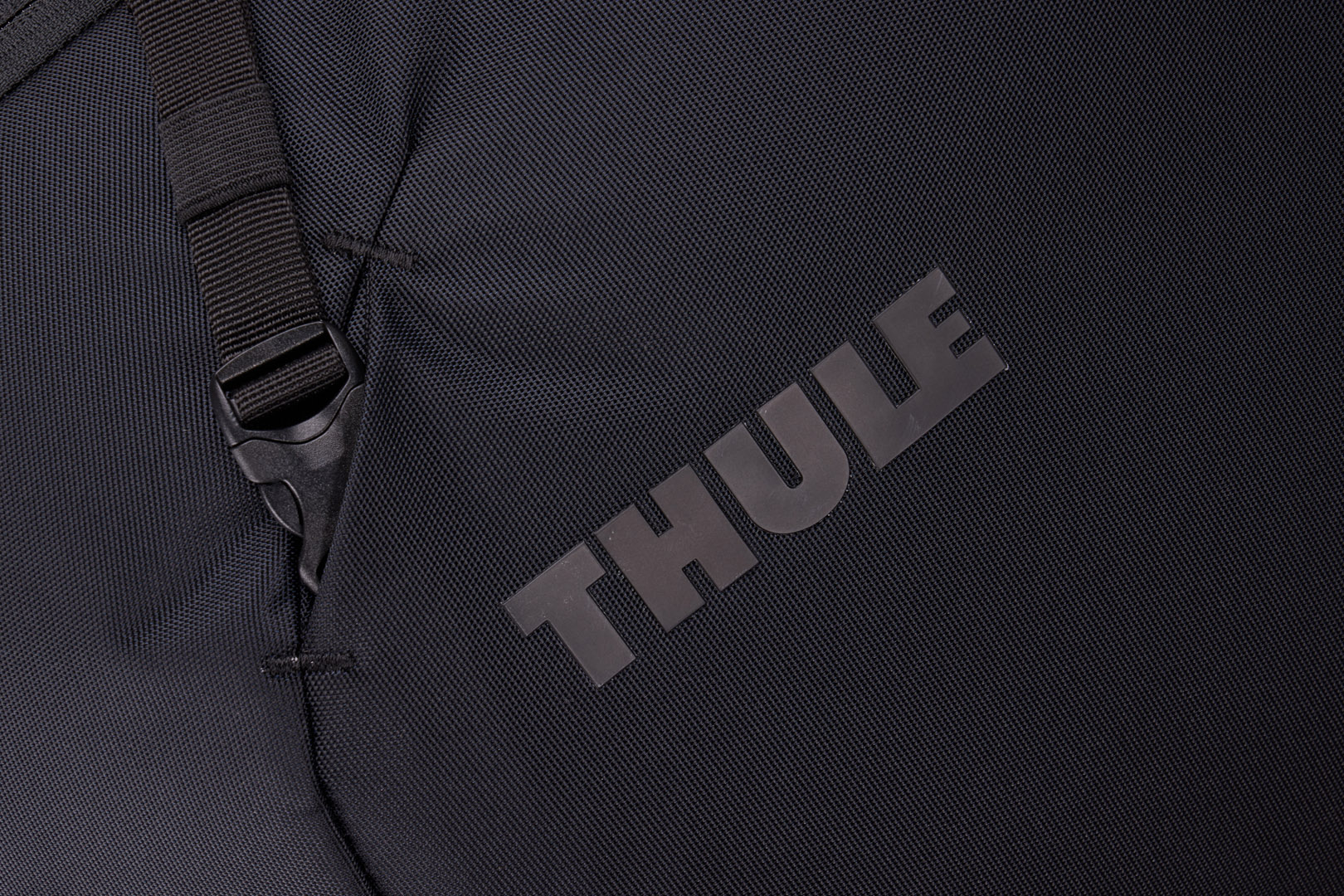 564146_Thule Subterra 2 Wheeled Duffel (Black)(14) Сумка на колесах Thule Subterra 2 Wheeled Duffel (Black) 3205051