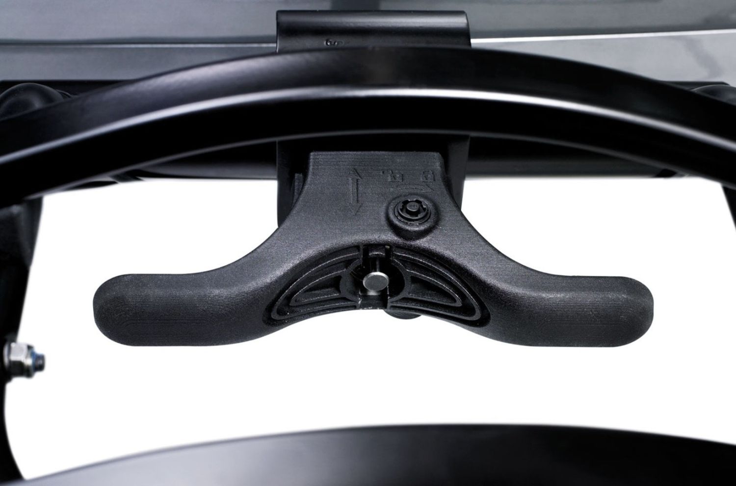 Thule-EuroRide-3-943-крепление-для-перевозки-велосипедов-на-фаркопе-автомобиля-tule-com-ua-4 Велокріплення Thule EuroRide 943 на фаркоп б\в
