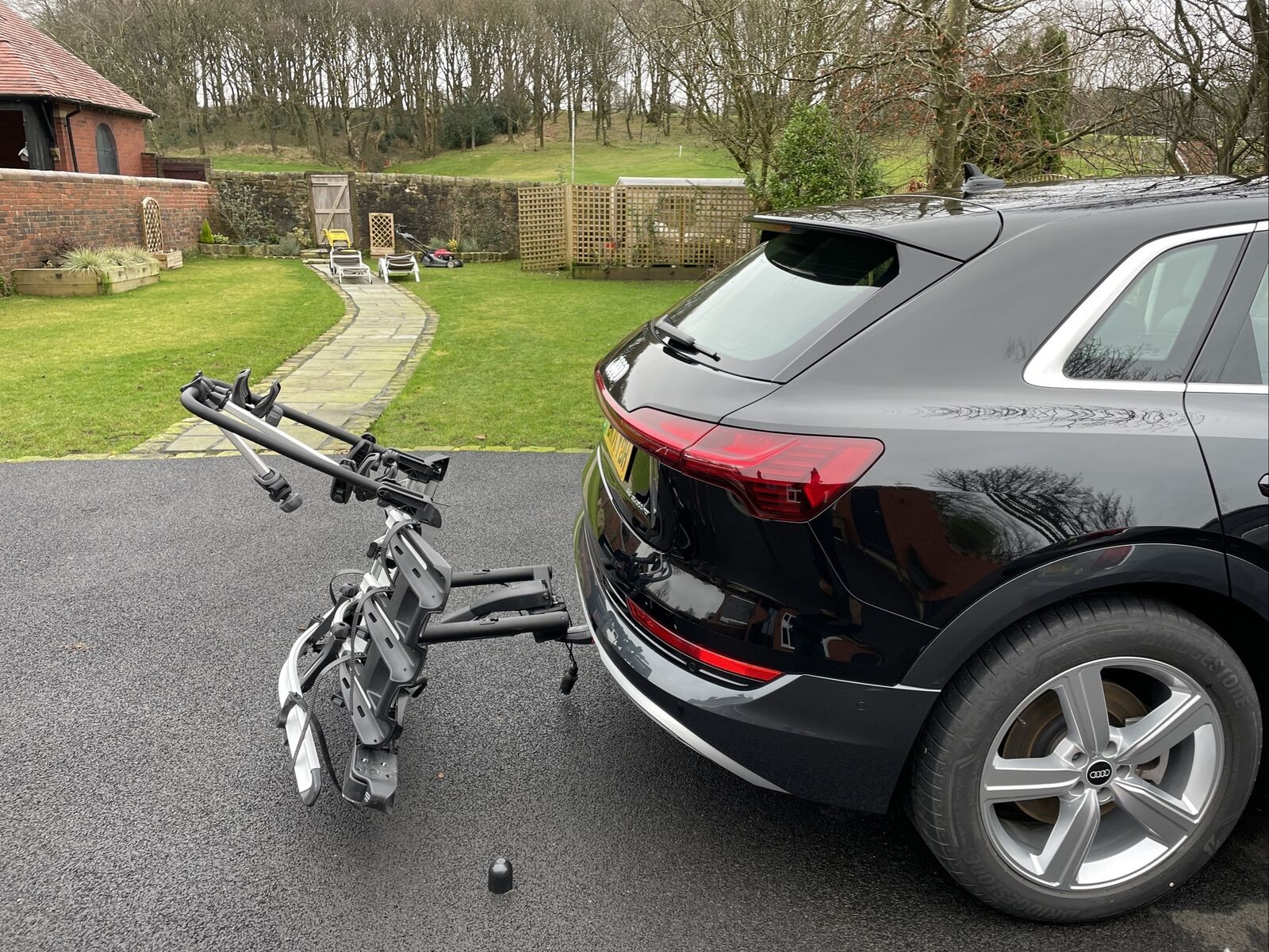 s-l1600сс Велокріплення Thule VeloCompact 926 + Thule 9261 Bike Adapter (TH 926-9261)