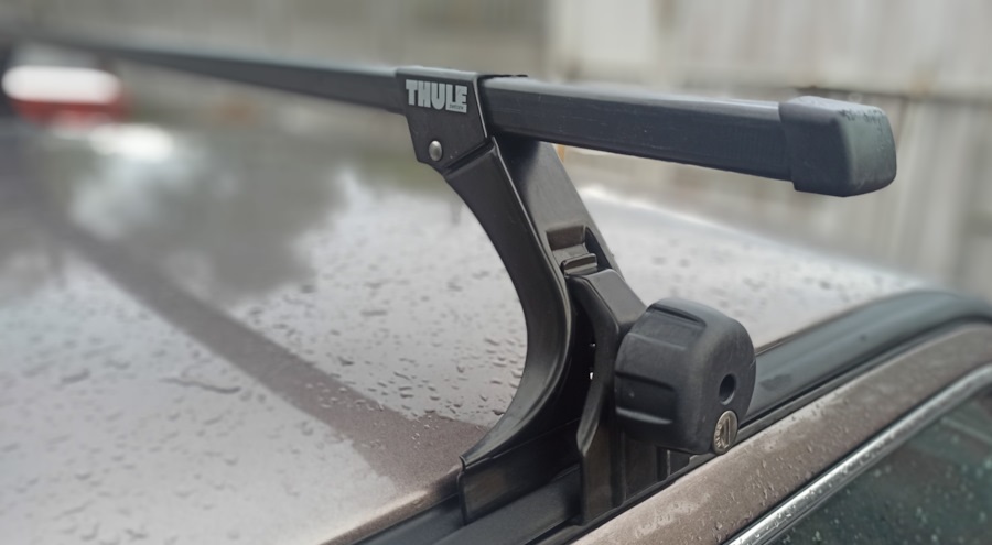 zqAAAgBbE-A-960 Багажник (комплект) на водозгін Thule 952 + Thule Squarebar Evo